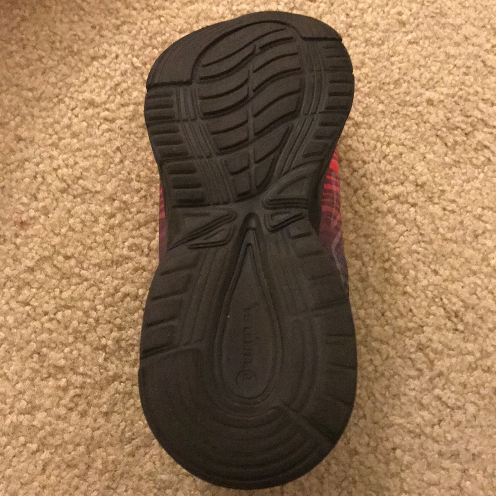 Power Sneakers - Picture 3 of 4